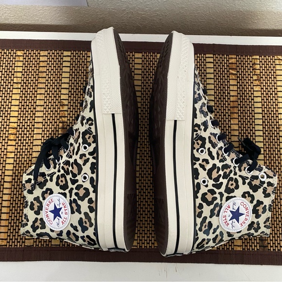 Converse Chuck 70 Glow-In-The-Dark Leopard Print Unisex M8.5 W10.5 Retro - Picture 5 of 10